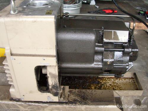 Repairing Two-stage Rotary Vane Vacuum Pumps